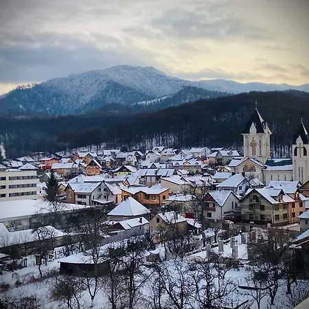 Cozy Apart Near W/Center 5Guests Апартаменти Брашов