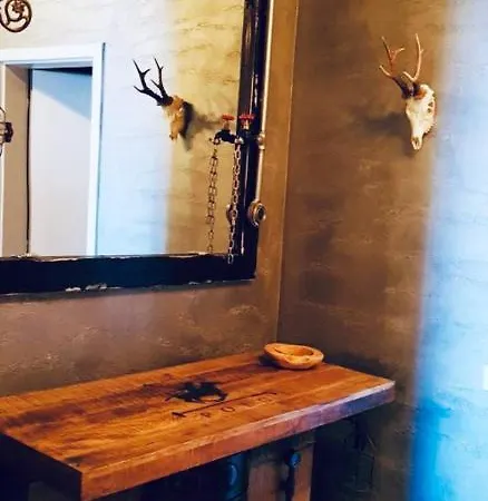 Cozy Apart Near W/Center 5Guests *